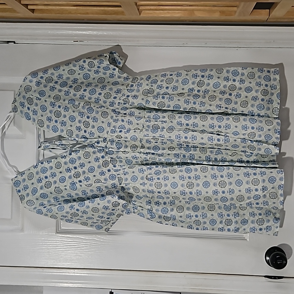 HERSY MEDALLION PRINT BABYDOLL DRESS M NWOT - Picture 6 of 13